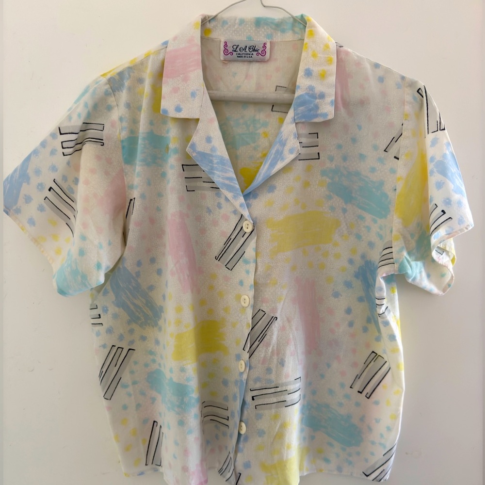 Retro Vintage white shirt with pastel patterns 80s